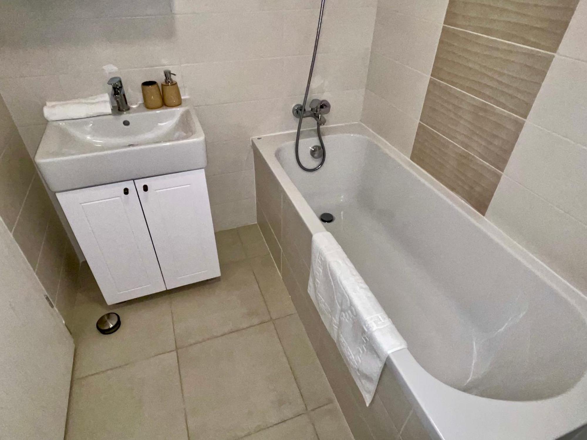 Penthouse View - Granvia Park Apartment *